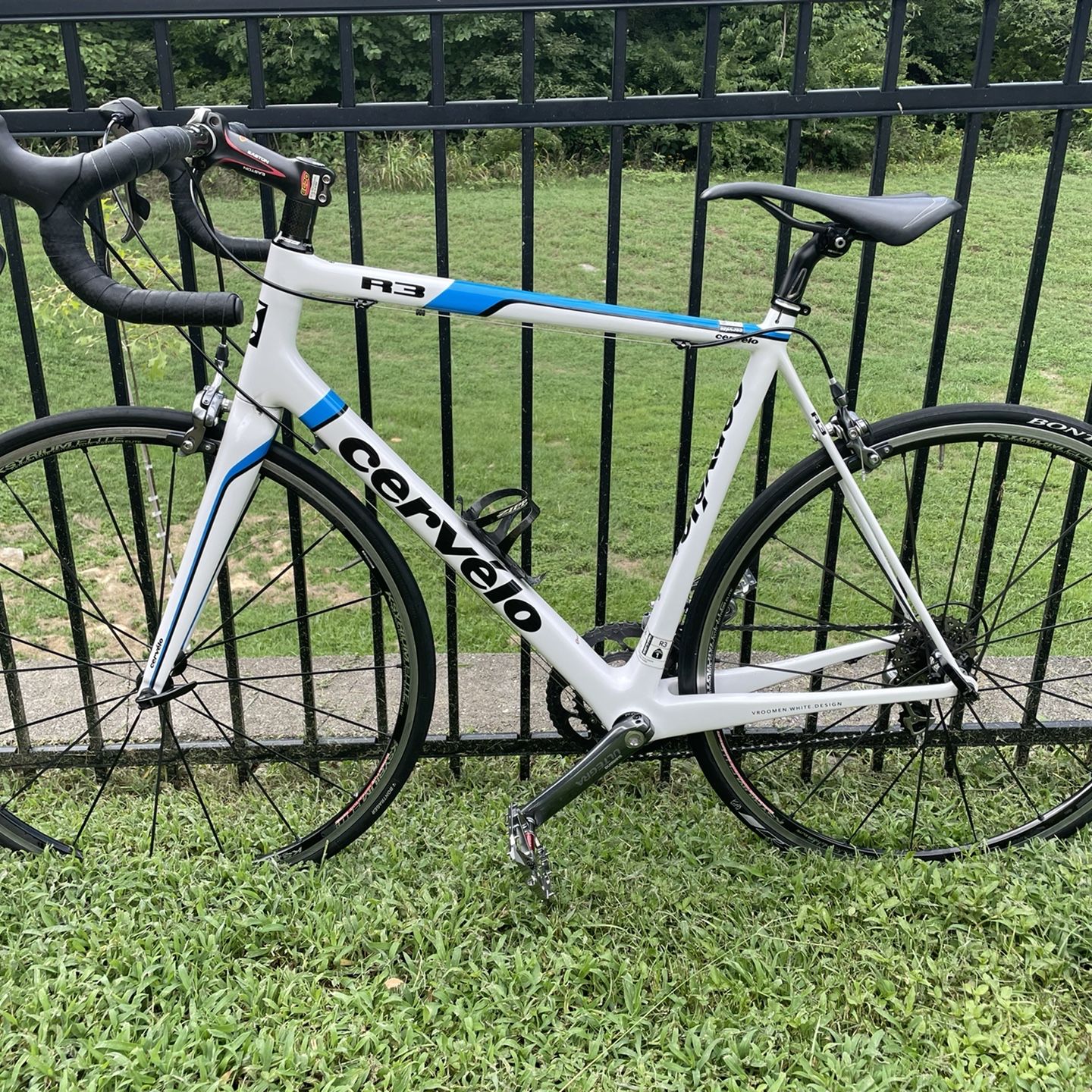 Cervelo best sale r3 2012