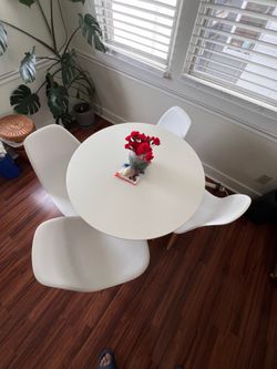 White dining table