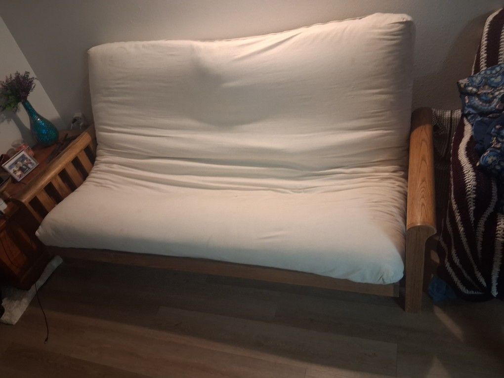Futon & Frame