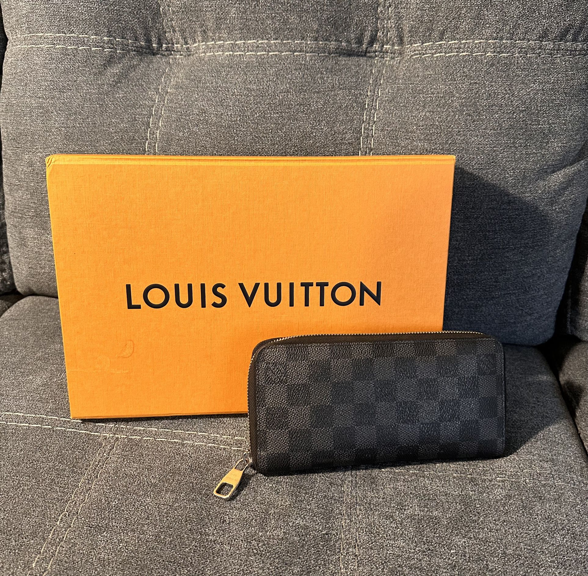 Authentic Louis Vuitton Zip Wallet
