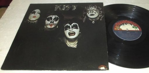 KISS Debut Album 1st Pressing - Very Rare