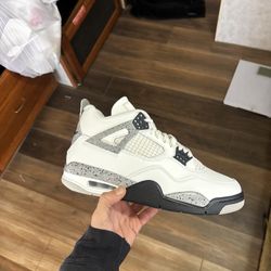 Jordan Retro 4 Cement Size 9 New 