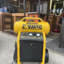 Dewalt 4.5 Gallon Portable Electric Air Compressor!!!