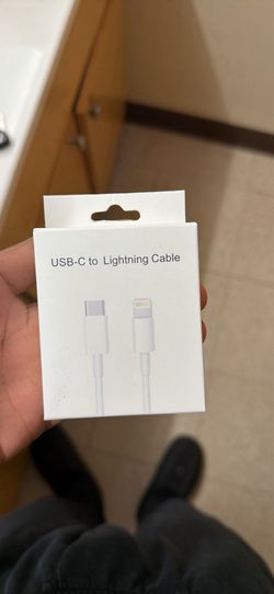 USB-C to Lighting 6ft Cord