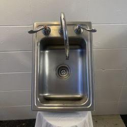 ELKAY Stainless Steel Drop-In Sink + Commercial Faucet – Like New