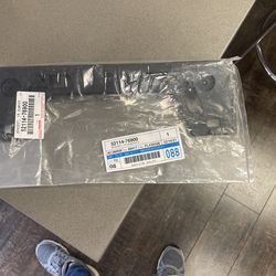 Bracket Front Bumper 