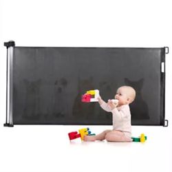 Pet/baby gate