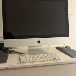 Apple iMac 21.5” Mid-2011 – i5 2.5GHz – 4GB RAM – Radeon GPU – Works GREAT