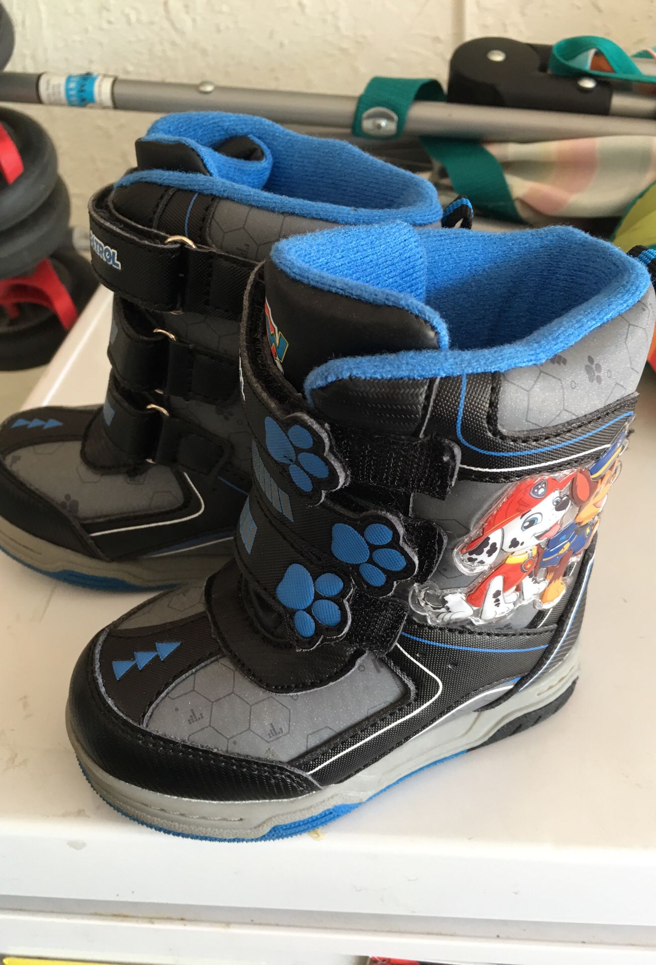 Toddler snow boots paw patrol
