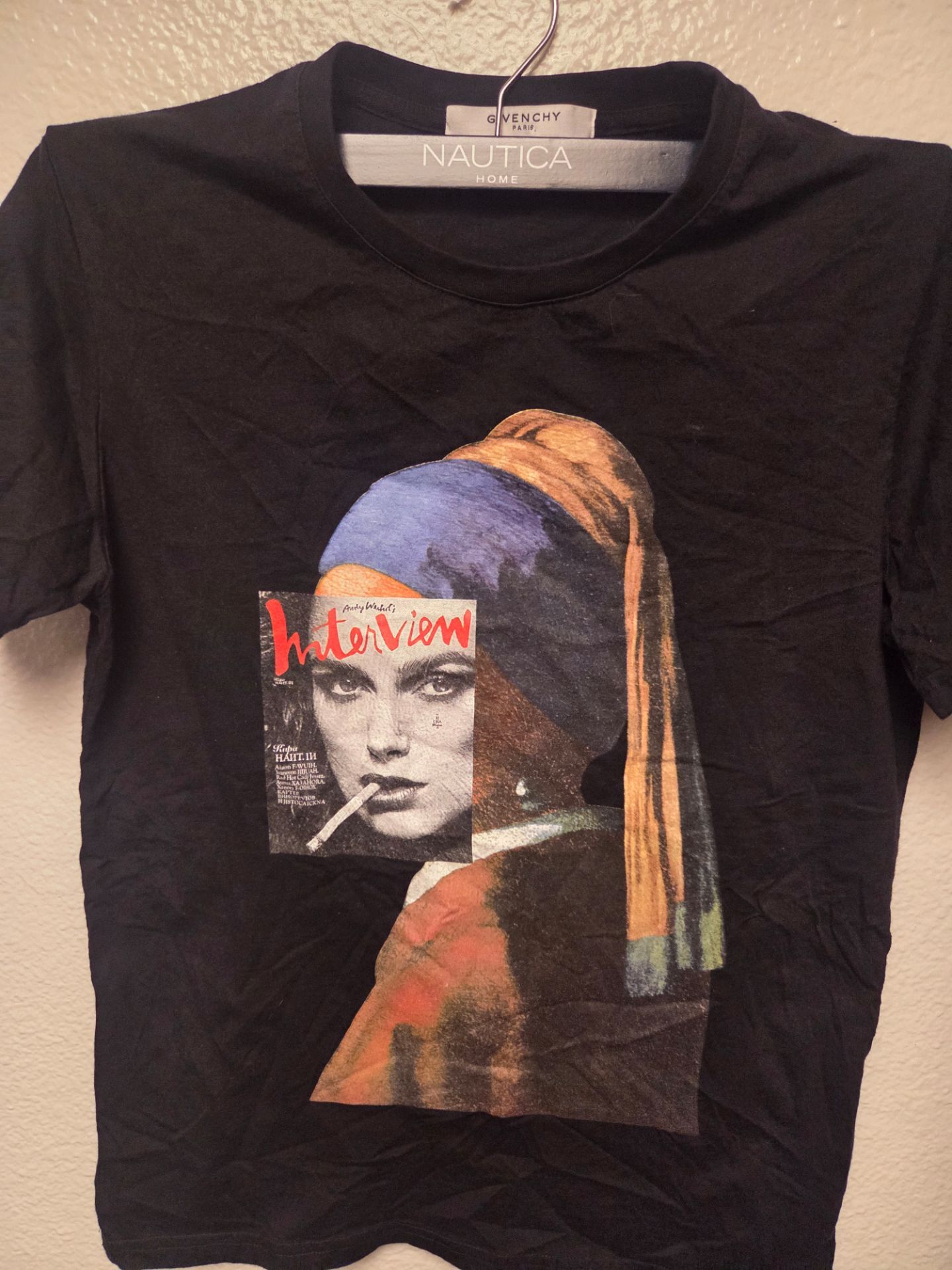 GIVENCHY Men's Girl Wearing Pearl Earrings Printed Short Sleeve T Shirts Summer Casual Cotton Hip Hop Top Tees Fashion Streetwear Tshirts size M