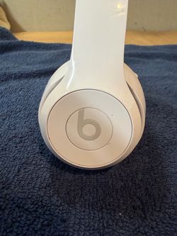 Beats Gloss White Wireless