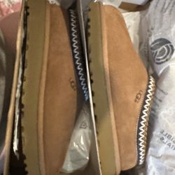 Uggs Tasman size 7