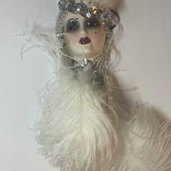 Unique Creations Seventh Avenue 25th Anniversary Lady Face Mask