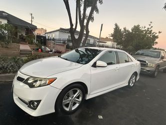 Toyota Camry 2013
