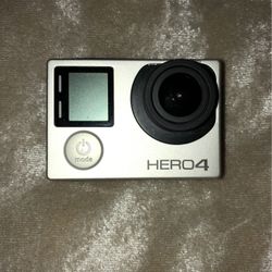 Go Pro Hero 4 W/ Protective Case