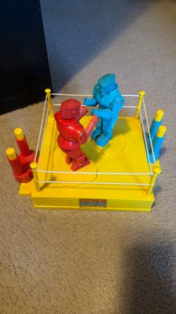 Rock  Em’  Sock Em’ Robots 