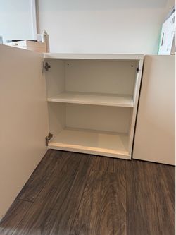 White IKEA Besta