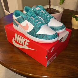 Nike Dunk Low Snakeskin Washed Bleached Coral