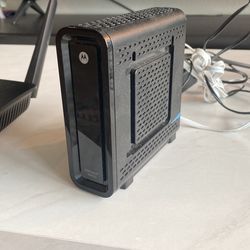 Motorola SB6121 Modem