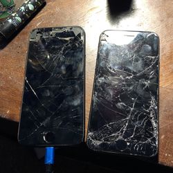 Broken iPhone SE And iPhone 7