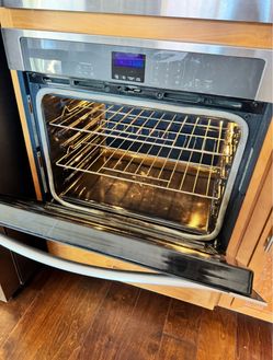 Whirlpool built in oven