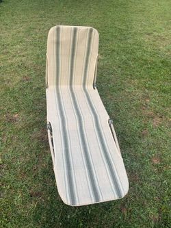 folding lounge chair outdoor