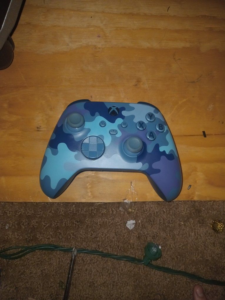 Navy Xbox Controller