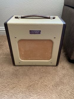 Fender champion 600