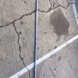 Barbell 250 Pounds Capacity Lenght 60” 1 Inch