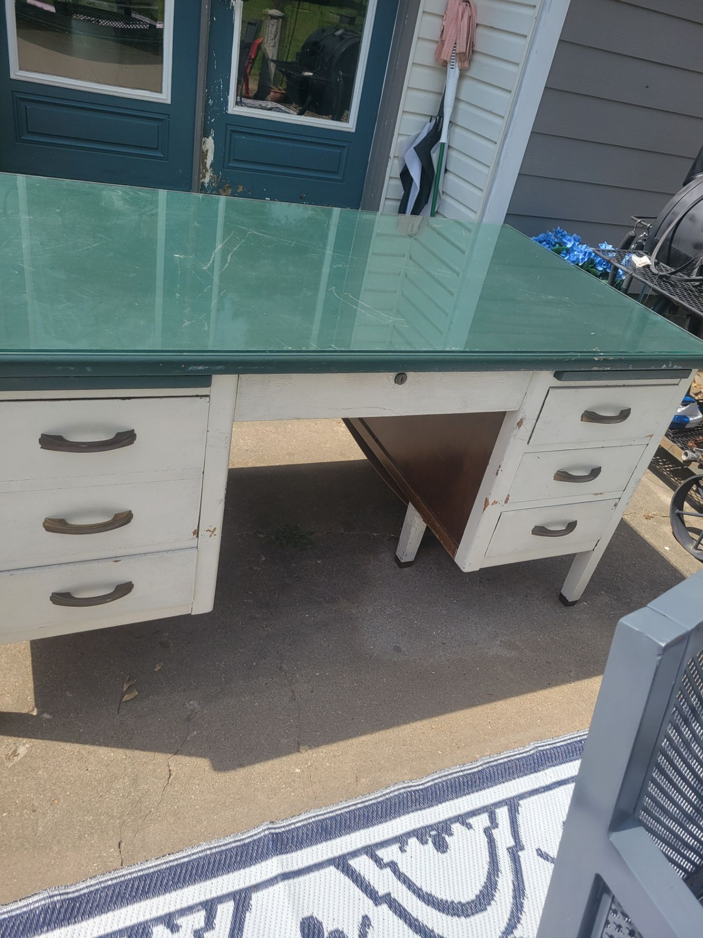 Desk