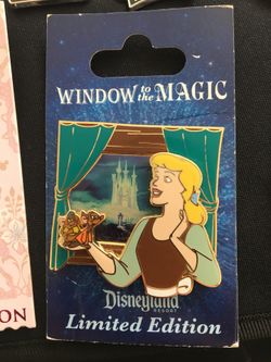 Disney Pin Window to the Magic Cinderella