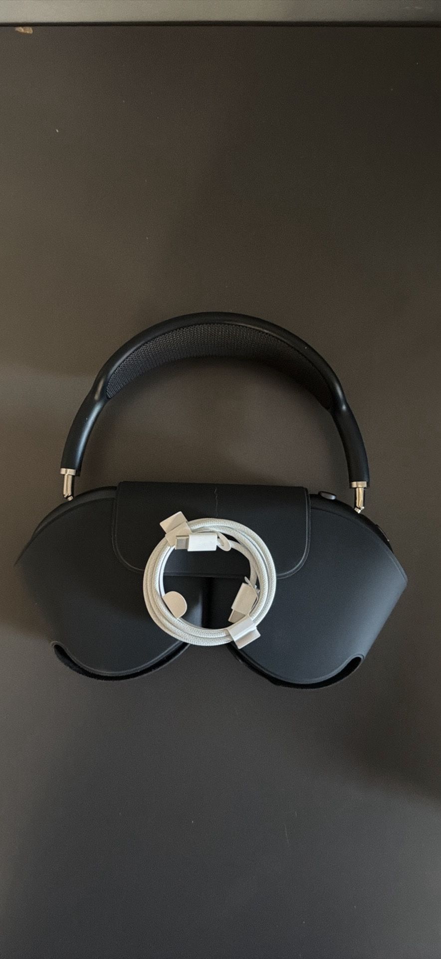 AirPods Max Midnight