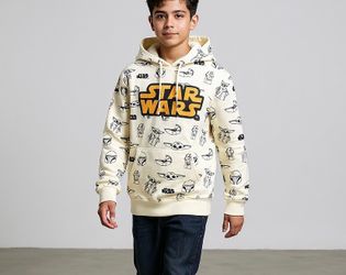 NEW Star Wars Ivory Hoodie Boys size 12 Baby Yoda pullover Sweatshirt  NWT