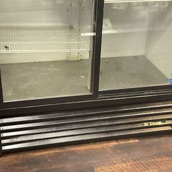 Double Door Cooler Works Very Well. Needs More Freon.