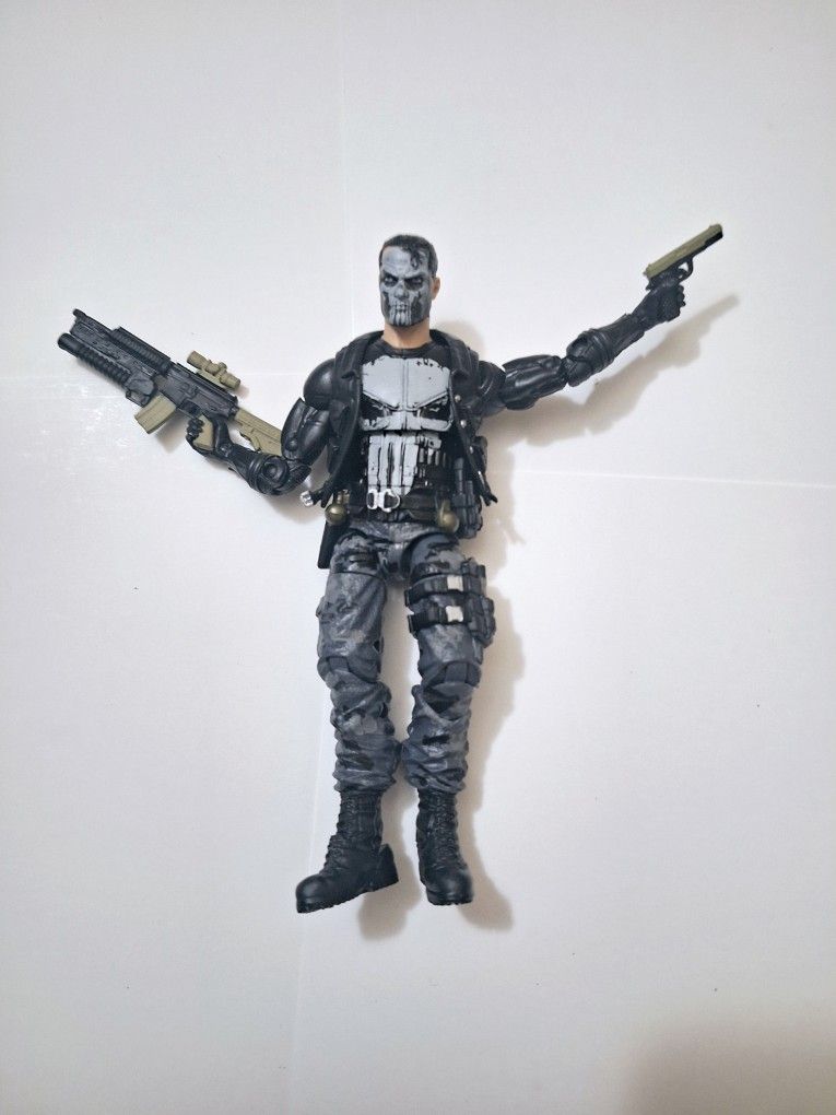 High quality Hasbro Marvel Legends 80th Anniversary Punisher