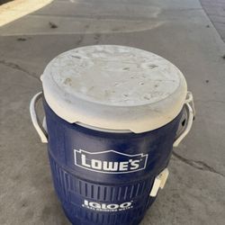 Lowe’s Igloo Water Dispenser 