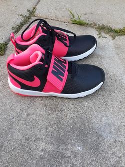 Nike size 5Y