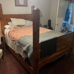 Bed Room Furniture Suite 