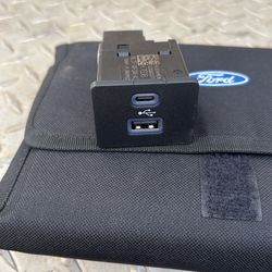 Ford Apple Car Play C Type And Usb