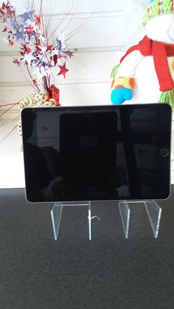 TABLET APPLE MODEL #MK8D2LLA