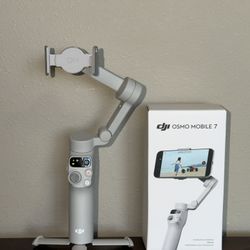 DJI Osmo Mobile 7 - Open Box