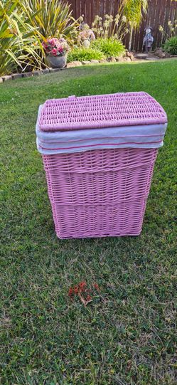 Pink Wicker Laundry Hamper with Lid