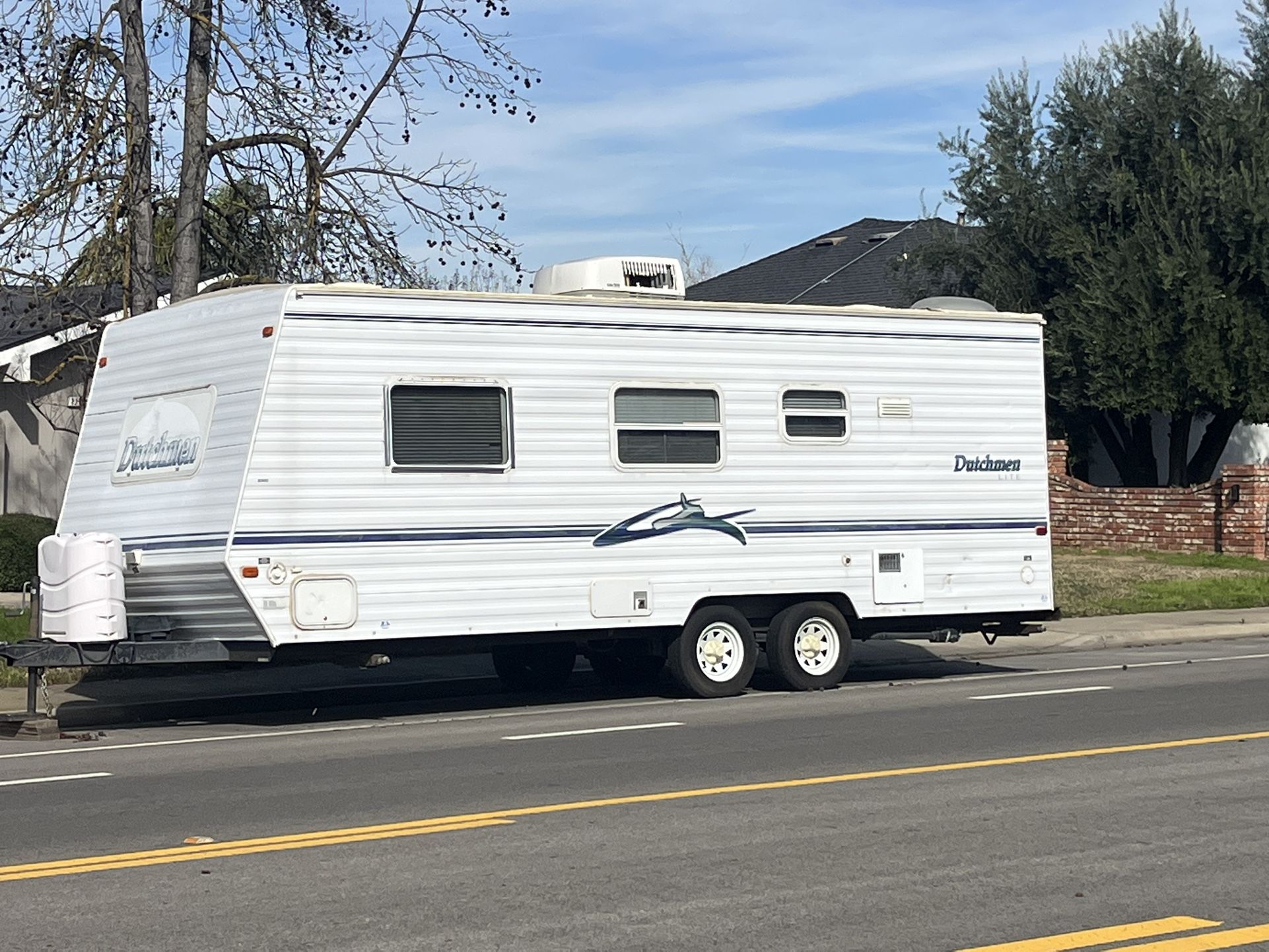 Travel Trailer 28ft 