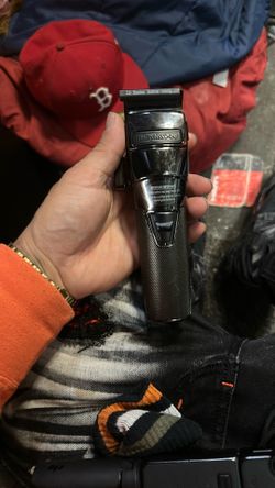 Clippers Without Battery Or Case