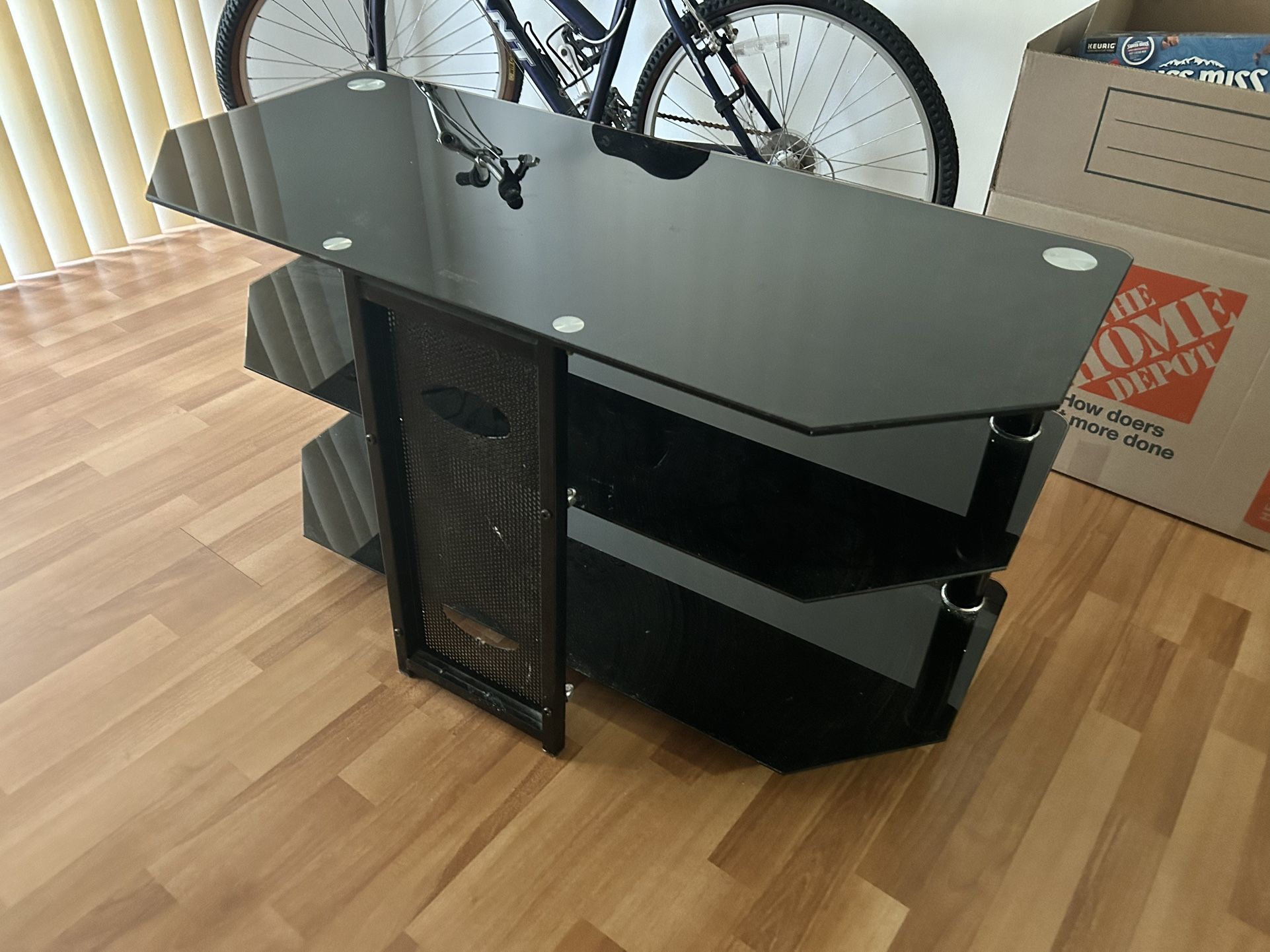 Tv Table for Sale in Miami, FL OfferUp