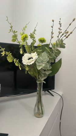 Faux plant bundle & vase