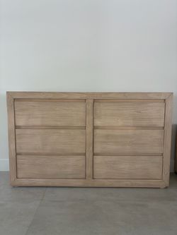 City Furniture Dresser & Nightstand