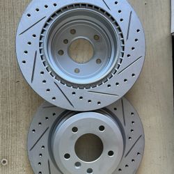 BMW 335is 11-13 Rear Drill Slot Coated Rotors Ceramic Pads
