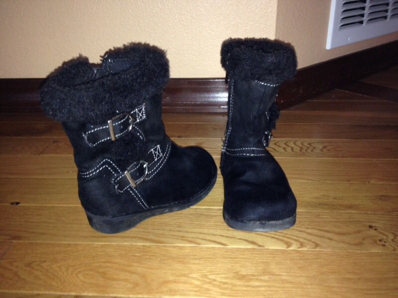 Toddler girl boots size 6