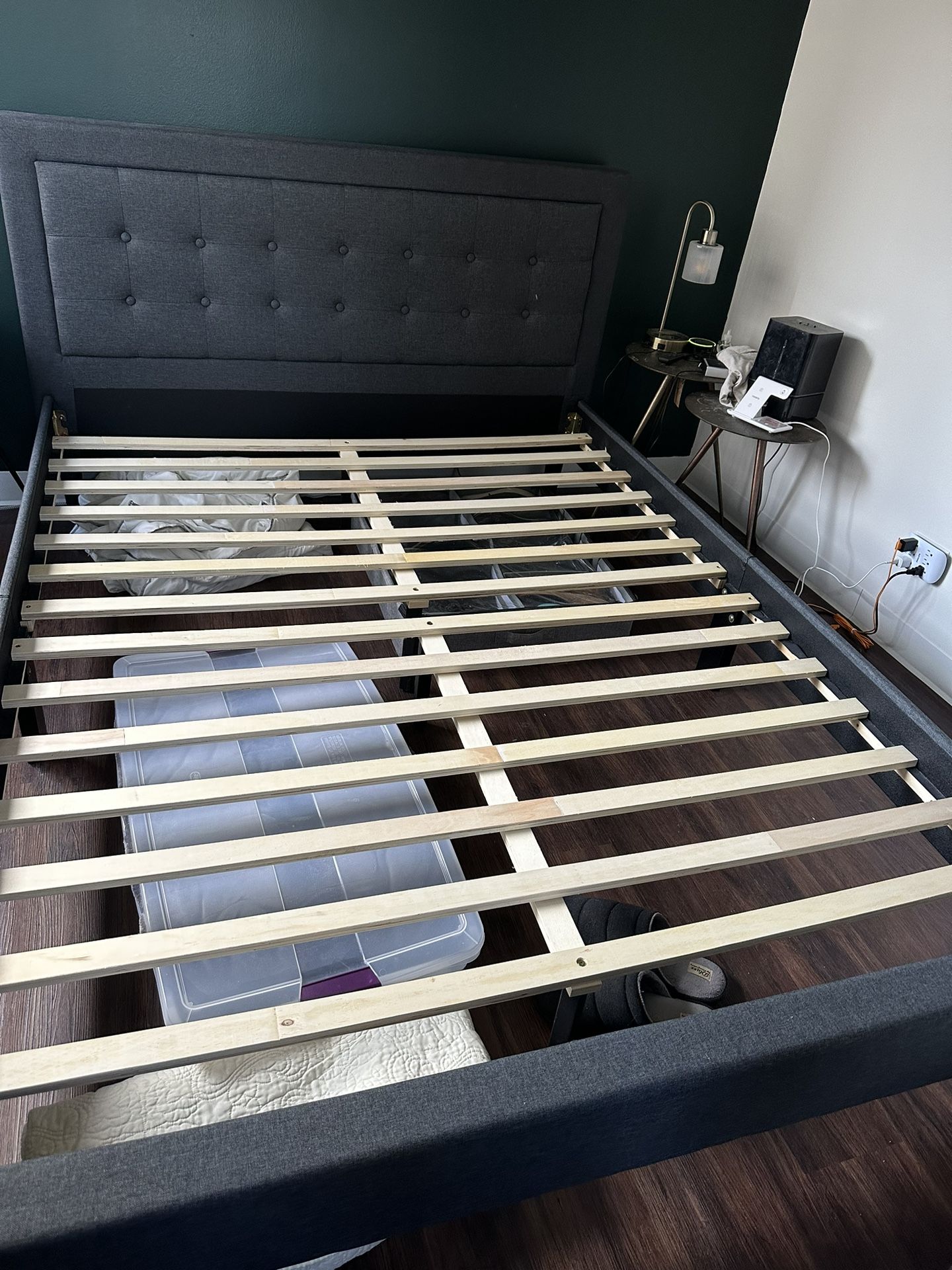 Queen Size Fabric Upholstered Platform Bed